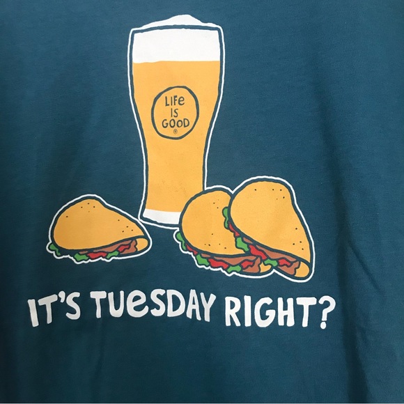 New Life is good It’s Tuesday right T-shirt. Xs - Picture 2 of 5